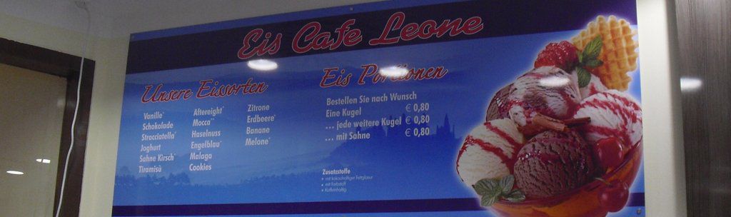 Plexiglasdisplay - Eis Café Leone Bocholt